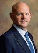 Dean Tenerelli, <a href='/aandeel/1967-t-rowe-price'> T. Rowe Price </a> European Equity Fund